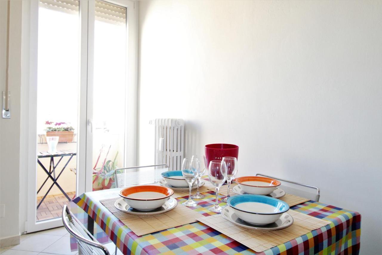 Le Case Di Italo - Via Grande 215 Apartman Livorno Kültér fotó